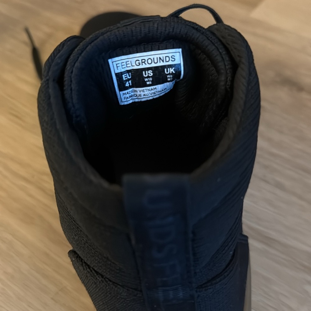 NWOT Feelgrounds highrise knit barefoot sneakers - Picture 4 of 4
